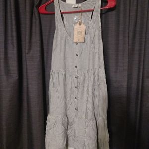 True Craft dress NWT